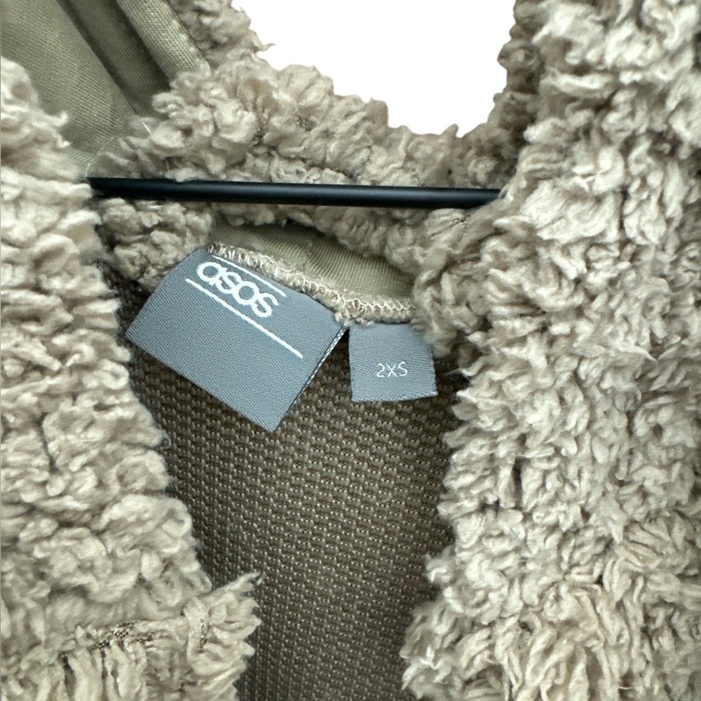 ASOS Borg Hooded Robe Tawny - Picture 7 of 7